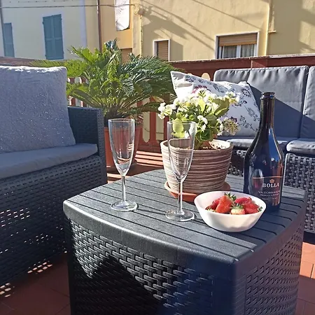 La Casa Di Ele, Parcheggio Privato Gratuito לה ספציה