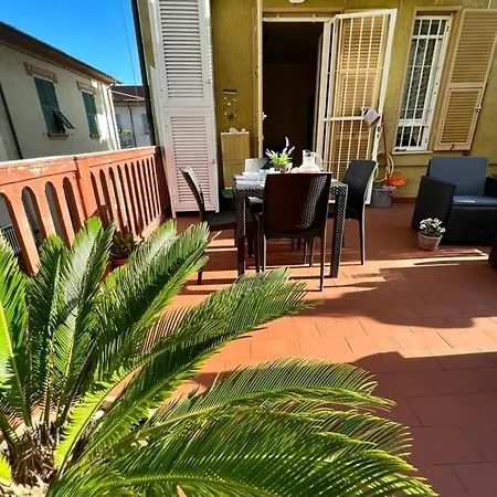 La Casa Di Ele, Parcheggio Privato Gratuito לה ספציה