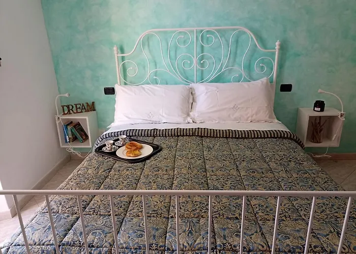 La Casa Di Ele, Parcheggio Privato Gratuito La Spezia