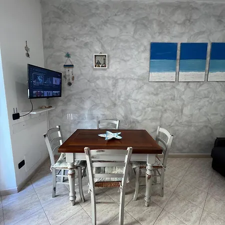 Appartamento La Casa Di Ele, Parcheggio Privato Gratuito La Spezia